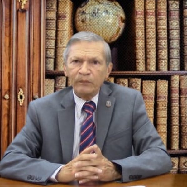 Andrés Soyano Video La Peste de Atenas