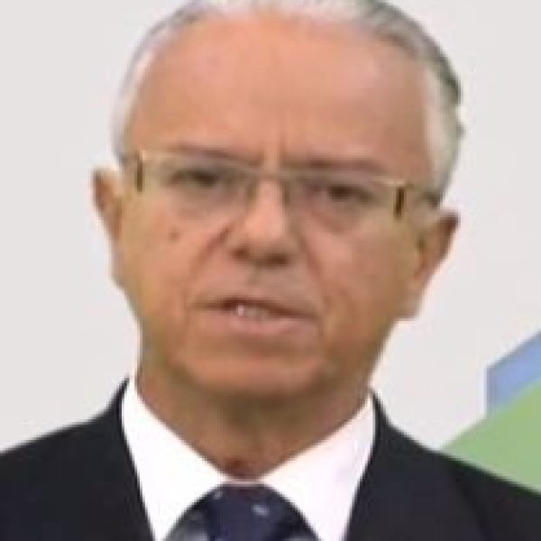 Asdrúbal Baptista Economista y abogado